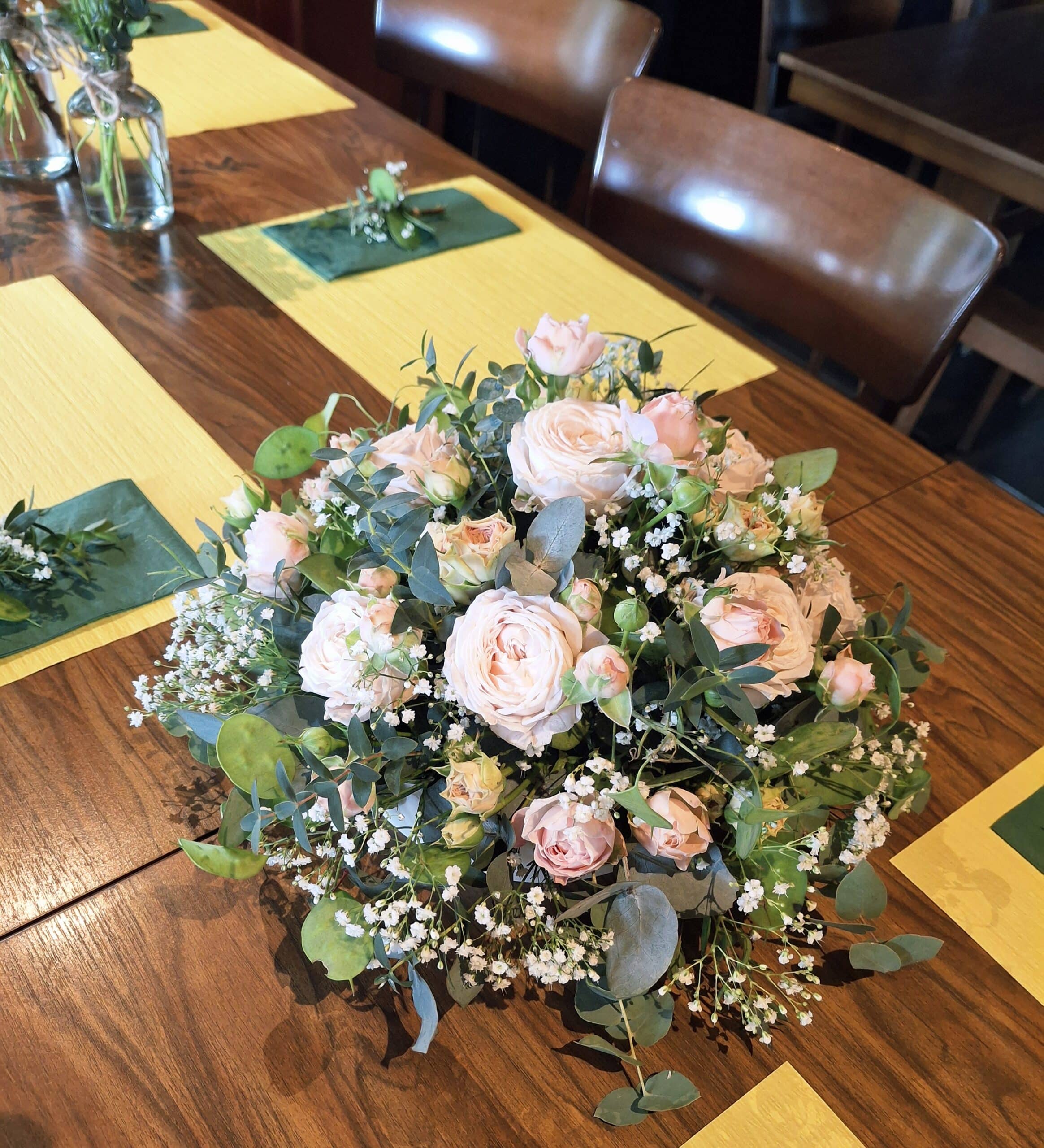 Tischdekoration für Hochzeit von Stielecht